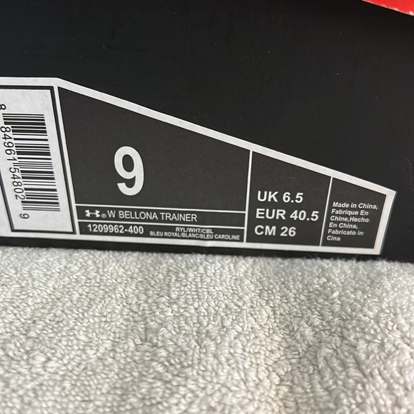 Under Armour ladies tennis shoes - Picture 2 of 10